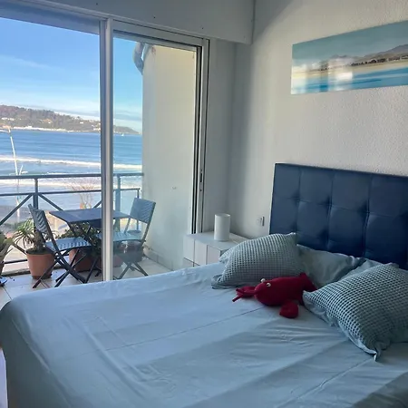 En Bord De Beachfront Lejlighed